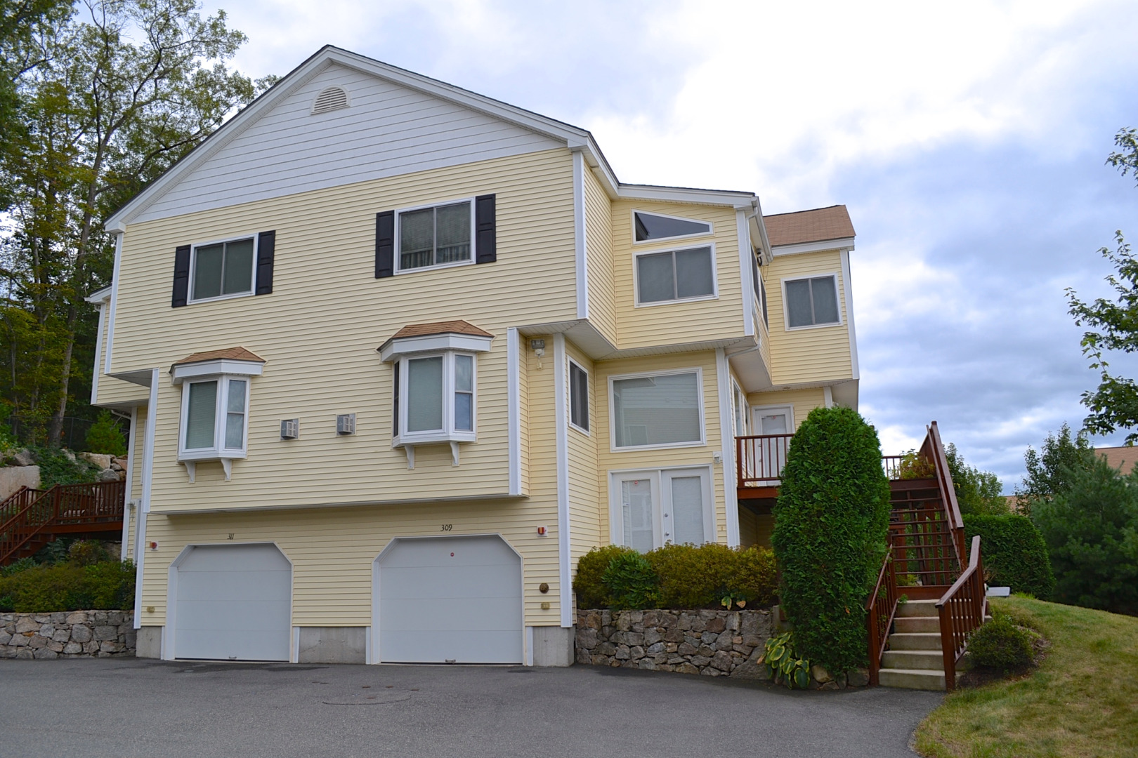 Home Sloane Realty Group